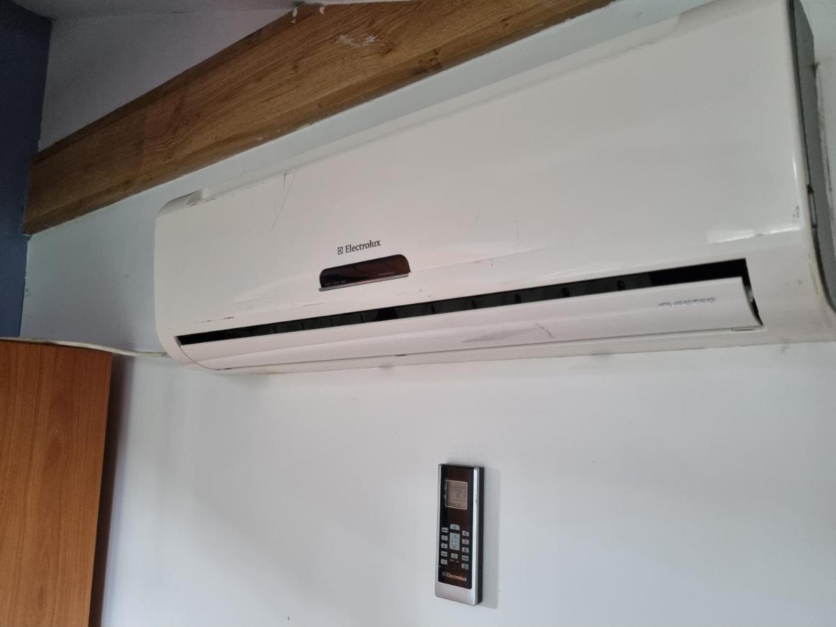 Penthouse Apartament 2 Floors, 2 Bedroom , 2 Bath, 120 Sqm , Inside Yard Parking Cluj-Napoca Luaran gambar